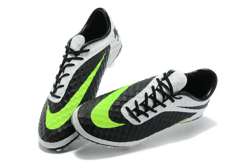 HYPERVENOM PHANTOM AG [R. 4]